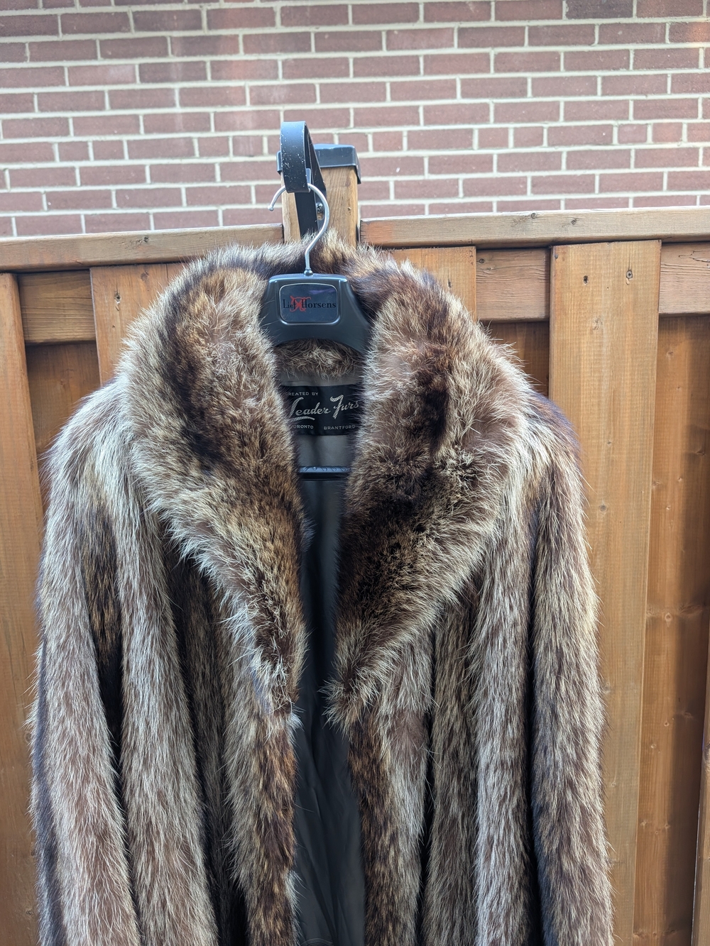 Brown Racoon Fur Coat - Picture 10 of 11
